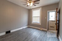 1222 Sargeant St photo'