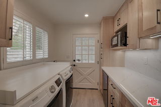 8310 Pershing Dr in Los Angeles, CA - Building Photo - Building Photo