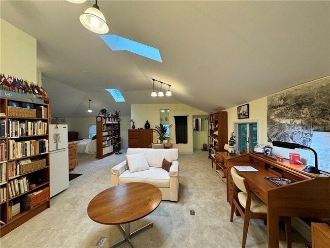 333 Colebrook Dr in Rochester, NY - Building Photo - Building Photo