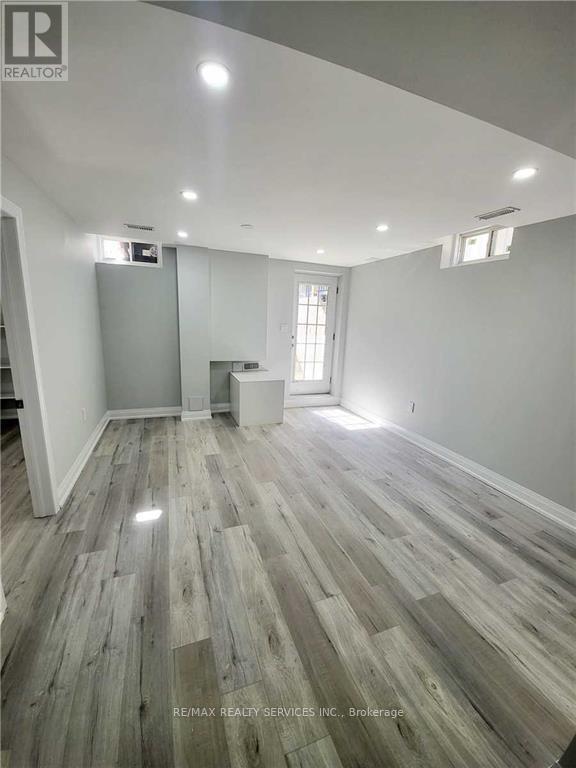 7 Delport Cl in Brampton, ON - Building Photo - Building Photo