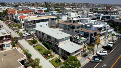 1220 Manhattan Ave in Manhattan Beach, CA - Building Photo - Building Photo