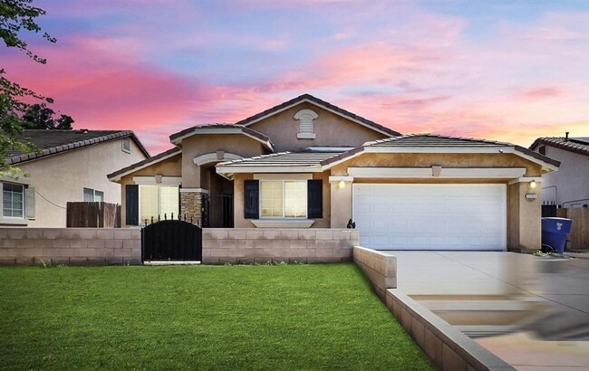 property at 11711 Stratosphere Ave