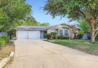 5402 Chevy Cir in Austin, TX - Building Photo - Building Photo