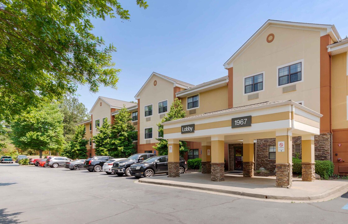 Furnished Studio - Marietta in Marietta, GA - Building Photo