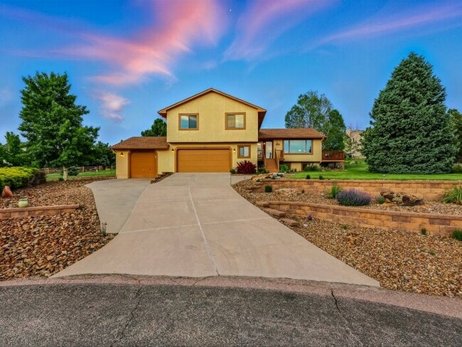 property at 440 Torrey Pines Way