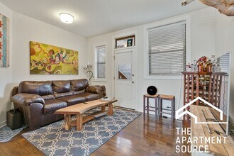 1608 W Belle Plaine Ave in Chicago, IL - Building Photo - Building Photo