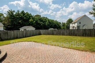6392 Greystone Creek Rd in Mechanicsville, VA - Building Photo - Building Photo