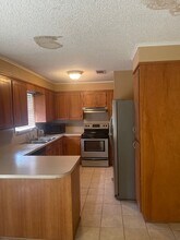 105 Amelia Dr in Leesville, LA - Building Photo - Building Photo
