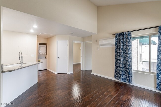 property at 450 Elm Dr