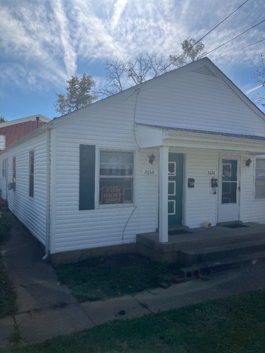 2628 Lindsay Ave in Louisville, KY - Building Photo
