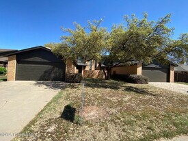 3204 65th St in Lubbock, TX - Building Photo