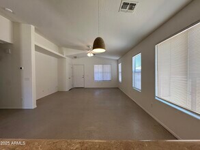 1832 W Lydia Ln in Phoenix, AZ - Building Photo - Building Photo