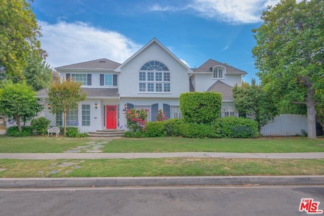 property at 9500 Sawyer St