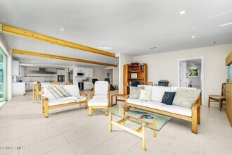 3424 Shoreheights Dr in Malibu, CA - Building Photo - Building Photo