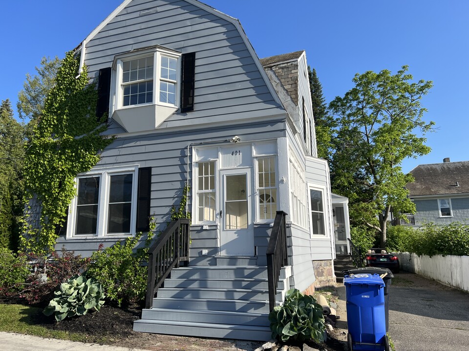 401 North St in Burlington, VT - Foto de edificio