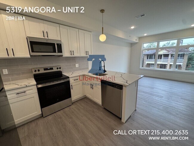 5319 Angora Terrace in Philadelphia, PA - Building Photo - Building Photo