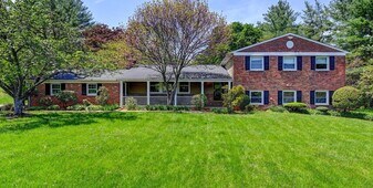 206 Dunbeath Ct in Timonium, MD - Building Photo