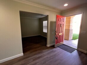 25417 Mountain Springs St in Menifee, CA - Building Photo - Building Photo