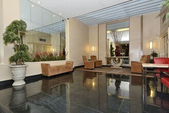 2500 Q St NW in Washington, DC - Building Photo - Building Photo