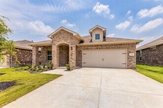 6300 Blacksmith Ave in Saginaw, TX - Building Photo - Building Photo