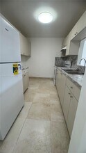 2767 NW 192nd Terrace in Miami Gardens, FL - Building Photo - Building Photo
