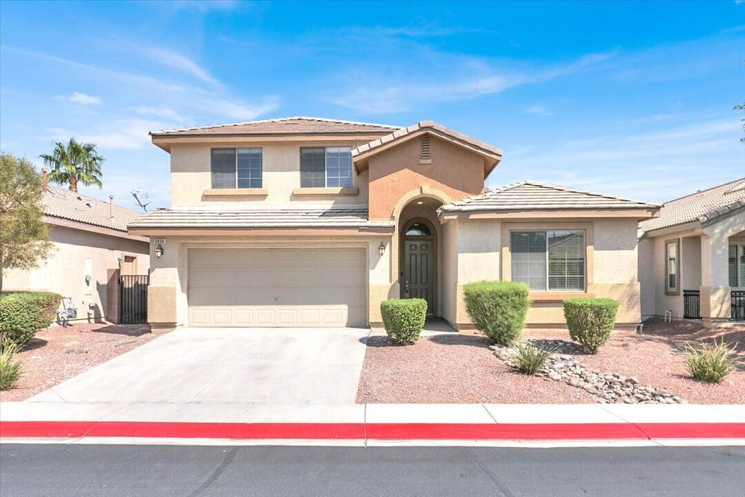 3836 Bowers Hollow Ave in North Las Vegas, NV - Building Photo