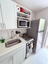 1214 Bay Pine Blvd in Indian Rocks Beach, FL - Building Photo - Building Photo