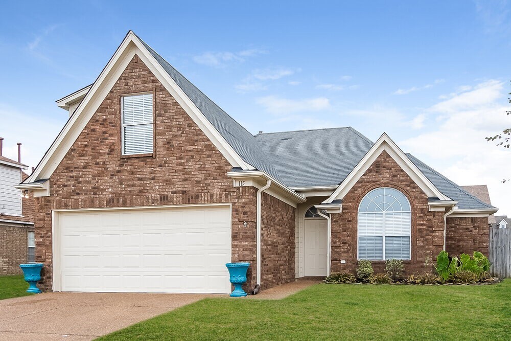 115 Mossy Springs Dr in Oakland, TN - Building Photo