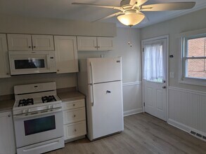 796 Adele St in Elmhurst, IL - Building Photo - Building Photo