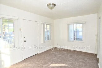 129 S 11th St in Santa Paula, CA - Building Photo - Building Photo