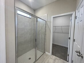 73 Maple Dr in Ocklawaha, FL - Building Photo - Building Photo