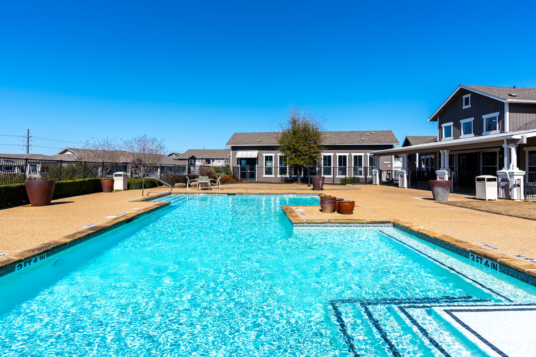 Cumberland on Granbury in Fort Worth, TX - Foto de edificio