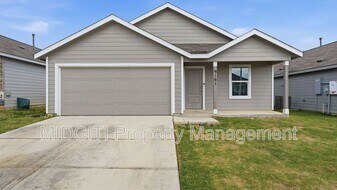 9161 Luciano Pl in Seguin, TX - Building Photo