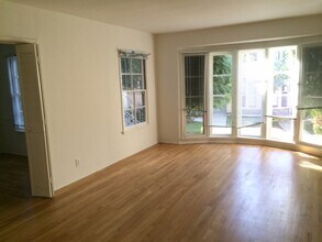 609 Kelton Ave, Unit 609.5 in Los Angeles, CA - Building Photo - Building Photo