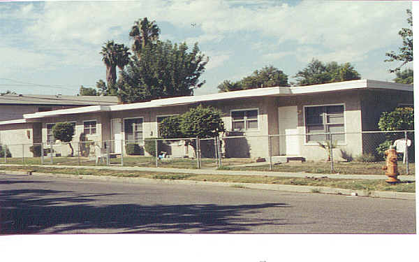 1652 N F St in San Bernardino, CA - Building Photo - Building Photo