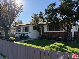 6139 Tampa Ave in Los Angeles, CA - Building Photo