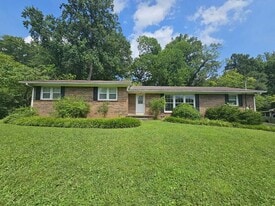 985 Melrose Dr in Cookeville, TN - Building Photo