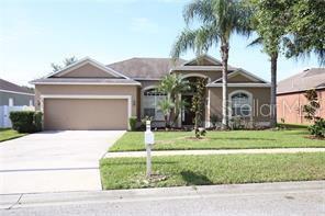 2743 Abbey Grove Dr in Valrico, FL - Building Photo