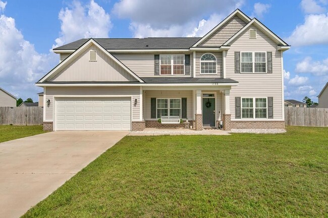 property at 1588 Longleaf Ct