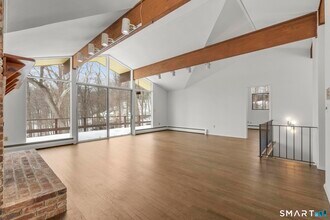 304 Olmstead Hill Rd in Wilton, CT - Building Photo - Building Photo