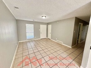 5168 Corkwood Dr in Memphis, TN - Building Photo - Building Photo