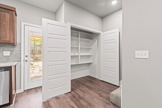 19948 County Rd 4118 in Lindale, TX - Building Photo - Building Photo