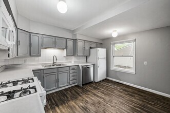 515 12th Ave NW in New Brighton, MN - Building Photo - Building Photo