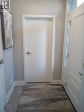 60 Lambs Ln in Bowmanville, ON - Building Photo - Building Photo