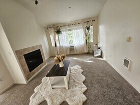 730 NW 185th Ave in Beaverton, OR - Building Photo