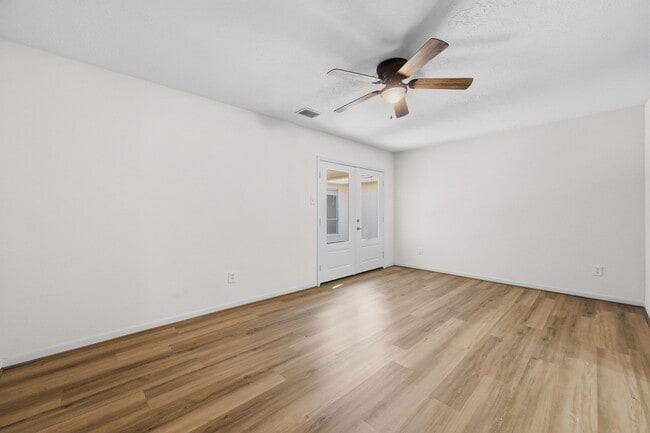 property at 25407 Lancewood Dr