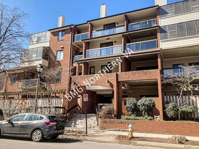 property at 1020 N Stafford St