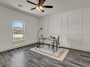 1027 Kimberlin Ln in Tuttle, OK - Building Photo - Building Photo