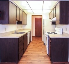 Phinney Heights Apartments in Seattle, WA - Building Photo - Building Photo