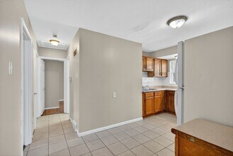 10115 Saffron Dr in St. Louis, MO - Building Photo - Building Photo